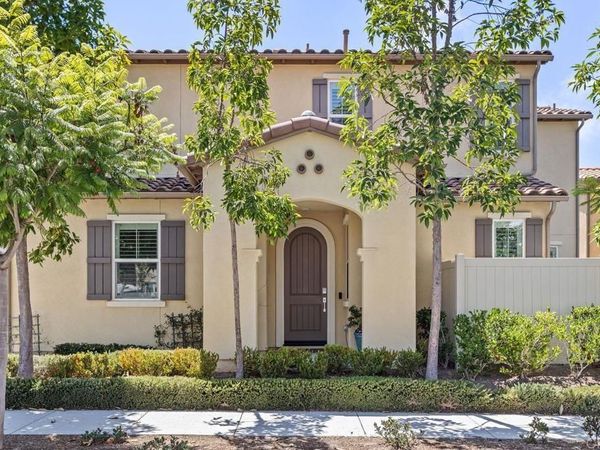 6651 Encelia Place , Carlsbad, CA 92011