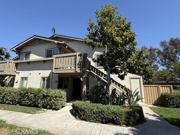 146 Echo, Unit 58, Irvine, CA 92614