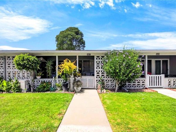 13730 Annandale Drive , Unit 32-I, Seal Beach, CA 90740