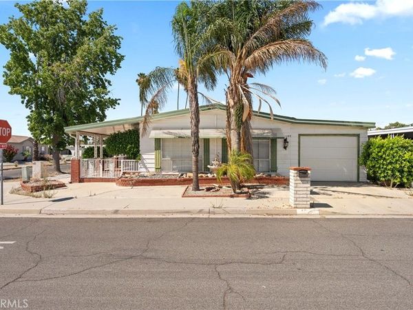 1290 Vista Grande, Hemet, CA 92543