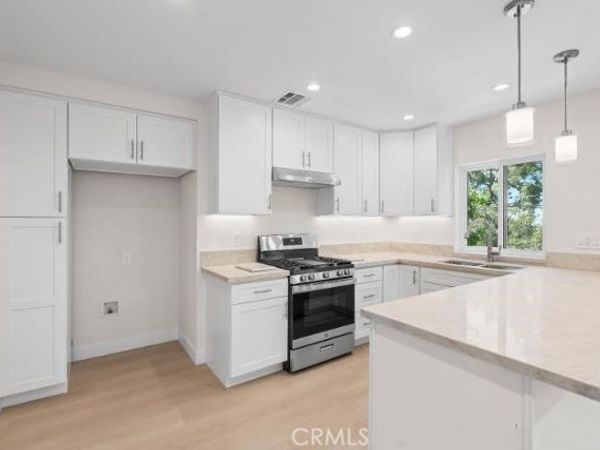 5846 Freeman Avenue, Unit A, La Crescenta, CA 91214