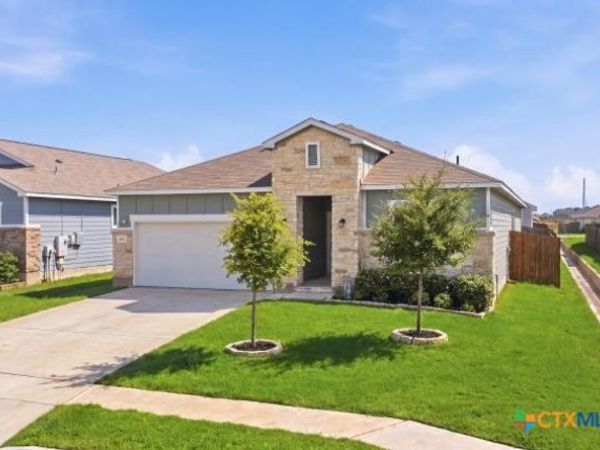 3517 Tripps Place, Seguin, TX 78155