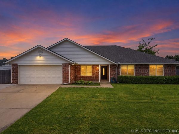 2256 E 140th Street S, Bixby, OK 74008