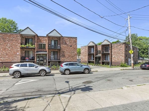 7-11 Abbot St., Boston, MA 02124