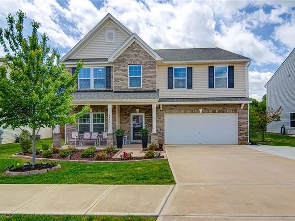 4442 Wedge Drive , Pfafftown, NC 27040