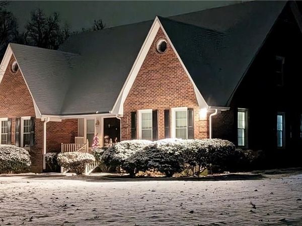 222 Shallowbrook Drive , Advance, NC 27006