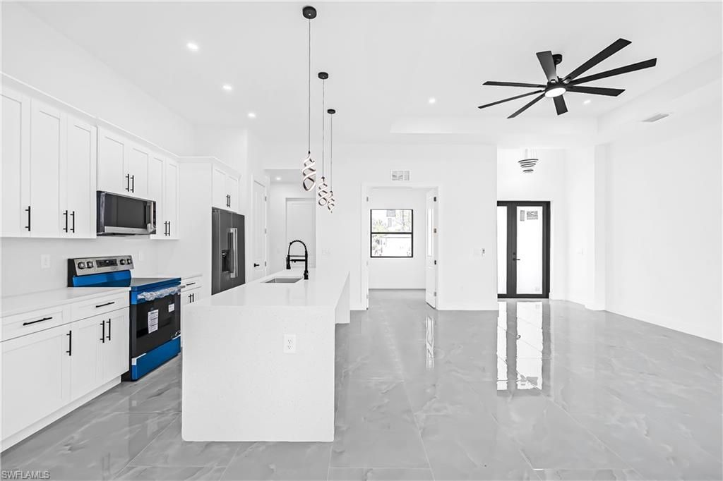 716 Connecticut Ln , Lehigh Acres, FL 33936 Photo