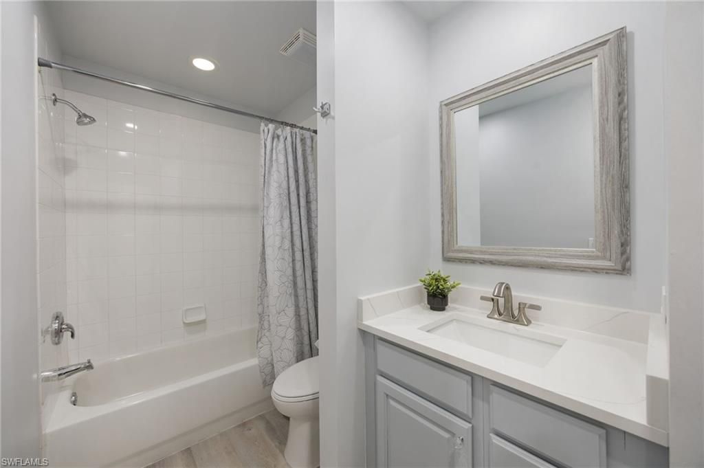 20930 Island Sound Cir, Unit 203, Estero, FL 33928 Photo