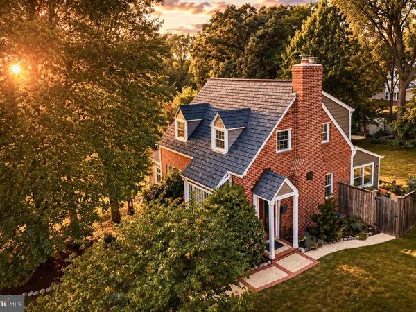 8009 BARRON STREET, TAKOMA PARK, MD 20912