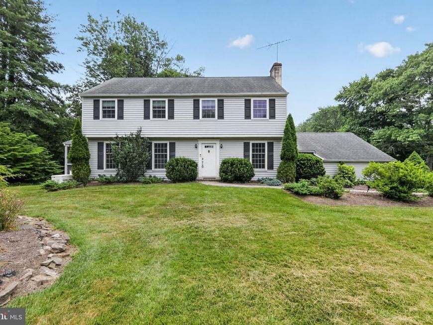 1408 Ponds Edge Road, West Chester, PA 19382 Main Photo