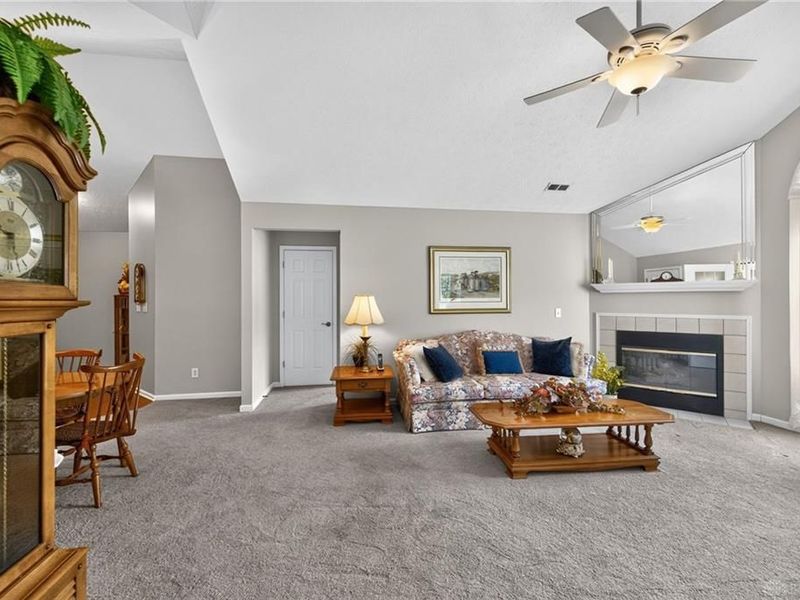 224 Edinburgh Village Drive, Washington Township, OH 45458 Photo 11