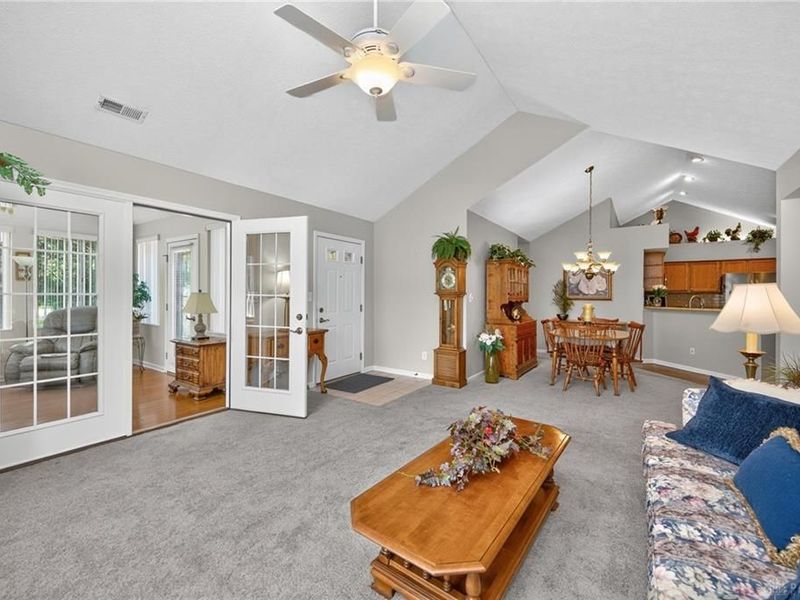 224 Edinburgh Village Drive, Washington Township, OH 45458 Photo 14