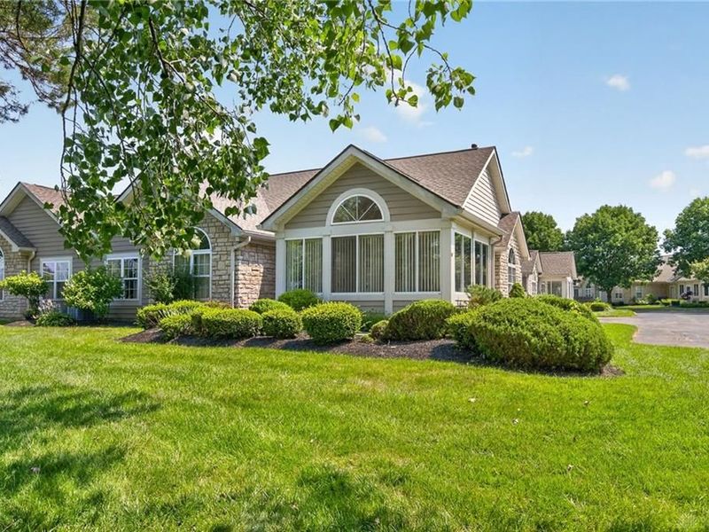 224 Edinburgh Village Drive, Washington Township, OH 45458 Photo 2