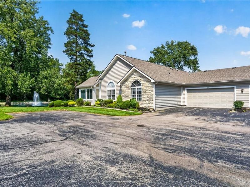 224 Edinburgh Village Drive, Washington Township, OH 45458 Photo 3