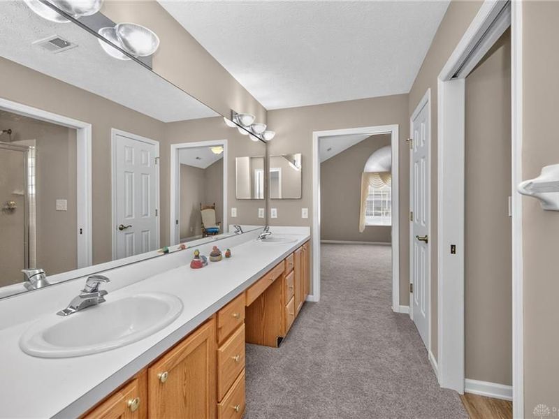 224 Edinburgh Village Drive, Washington Township, OH 45458 Photo 41