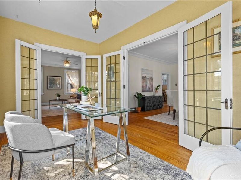 3841 Hyde Park Avenue, Cincinnati, OH 45209 Photo 11