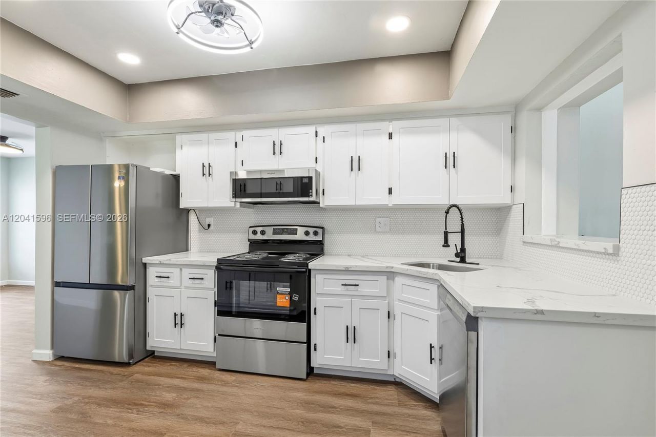 230 NW 55th St , Oakland Park, FL 33309 Photo