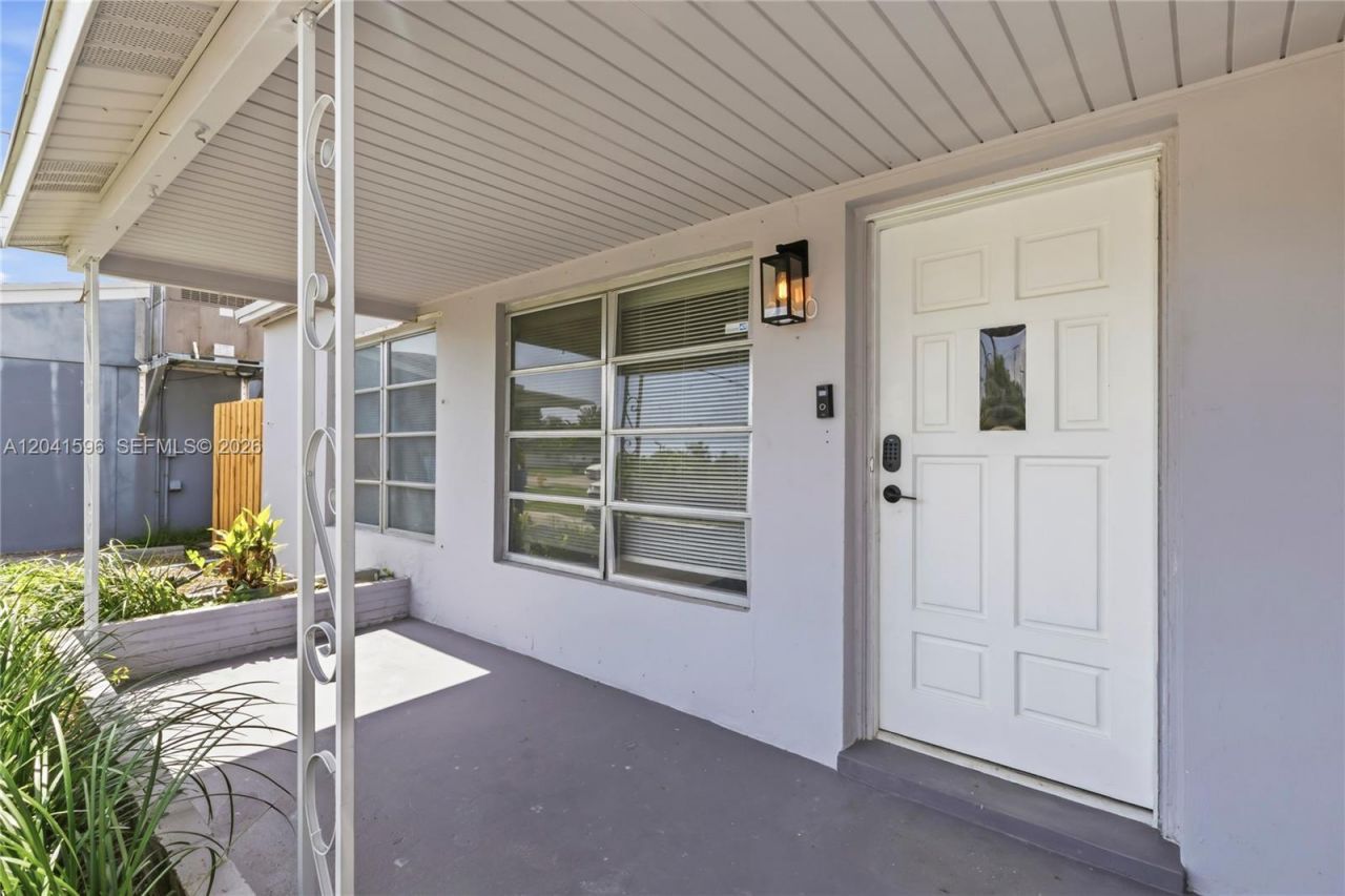 230 NW 55th St , Oakland Park, FL 33309 Photo