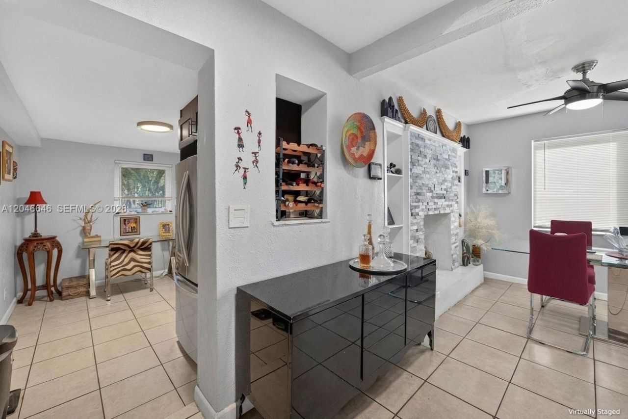 1230 NW 84th Ter , Miami, FL 33147 Photo