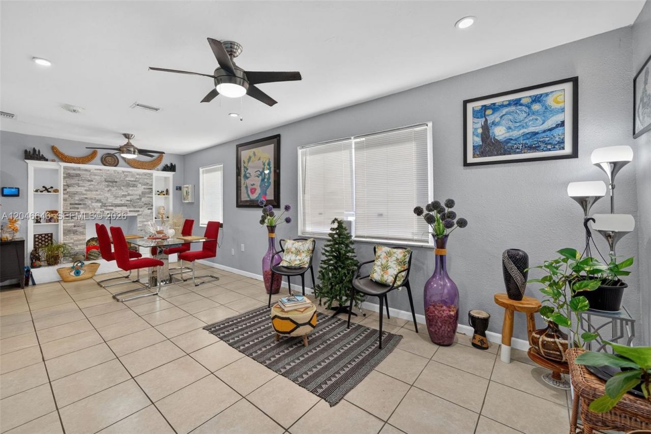 1230 NW 84th Ter , Miami, FL 33147 Photo