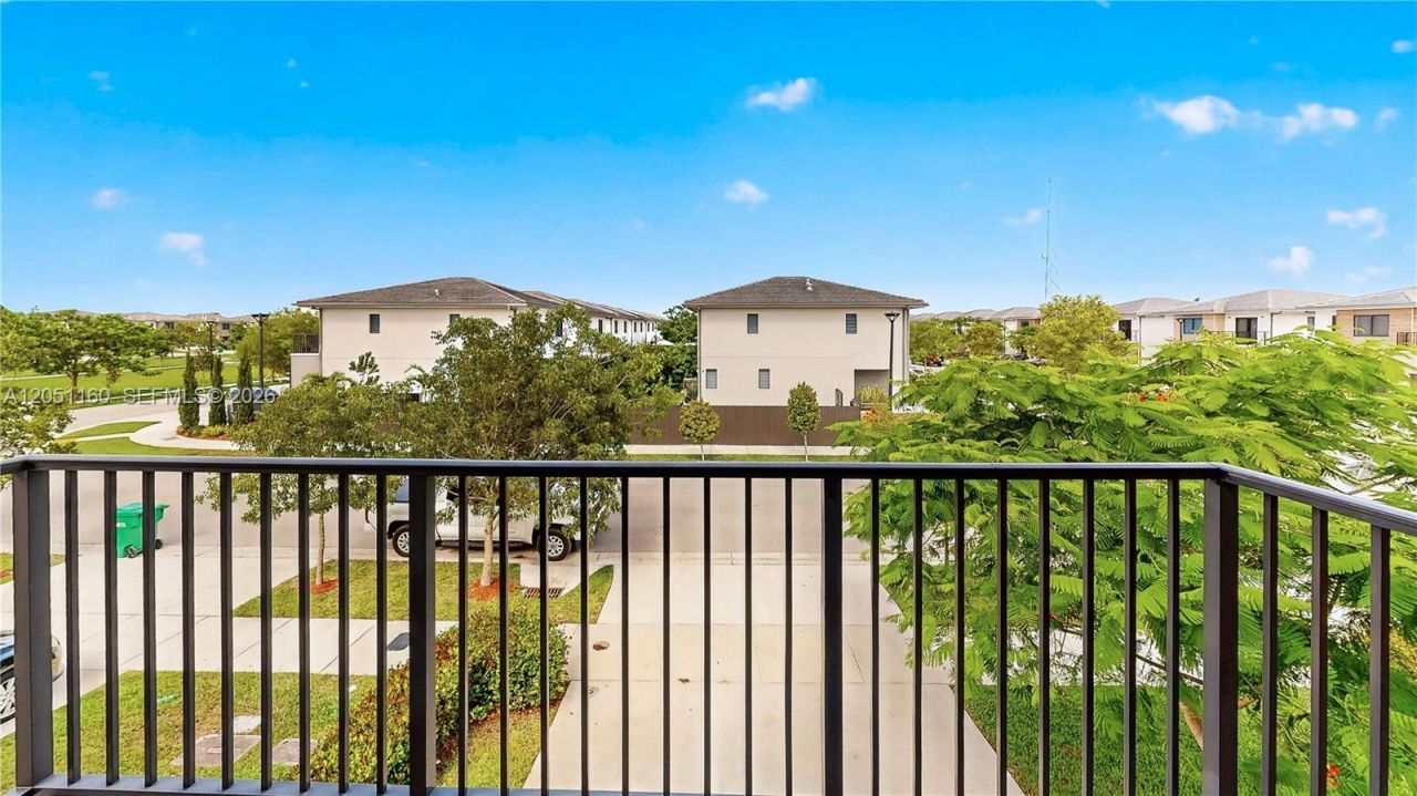 205 NW 12th Ct , Florida City, FL 33034 Photo