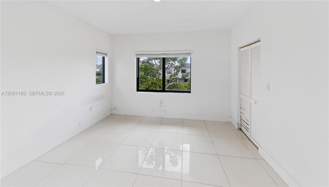 205 NW 12th Ct , Florida City, FL 33034 Photo