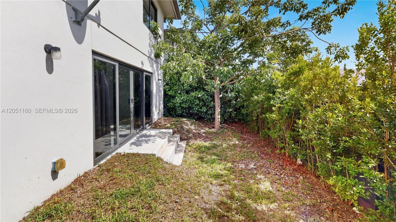 205 NW 12th Ct , Florida City, FL 33034 Photo