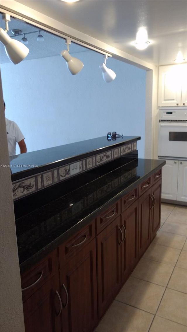 19390 Collins Avenue , Unit 1014, Sunny Isles Beach, FL 33160 Photo