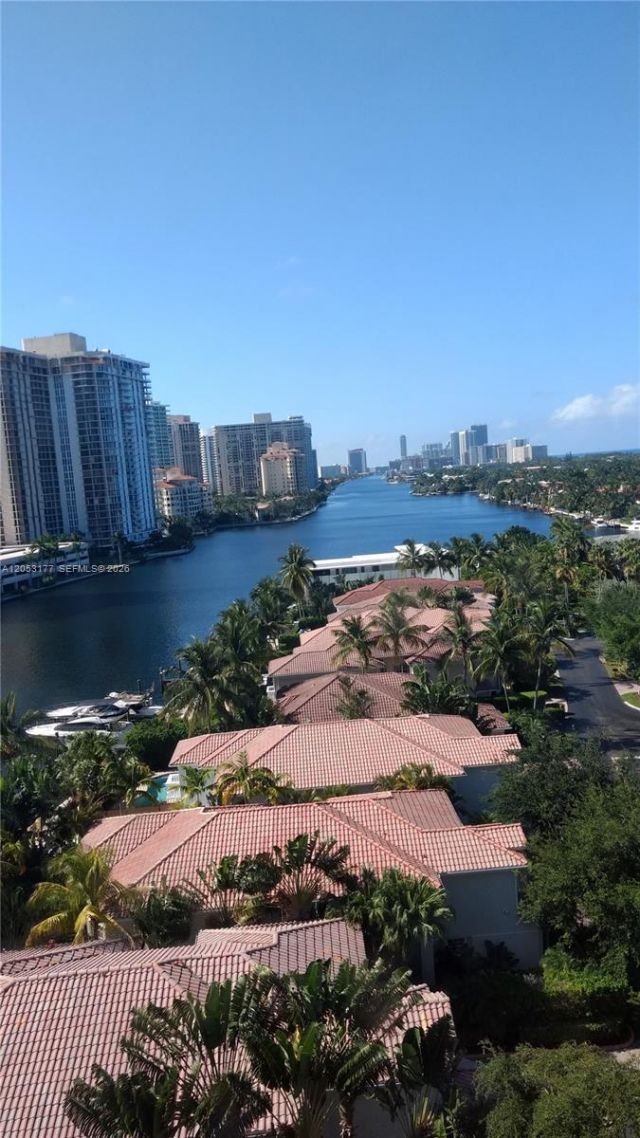 19390 Collins Avenue , Unit 1014, Sunny Isles Beach, FL 33160 Photo