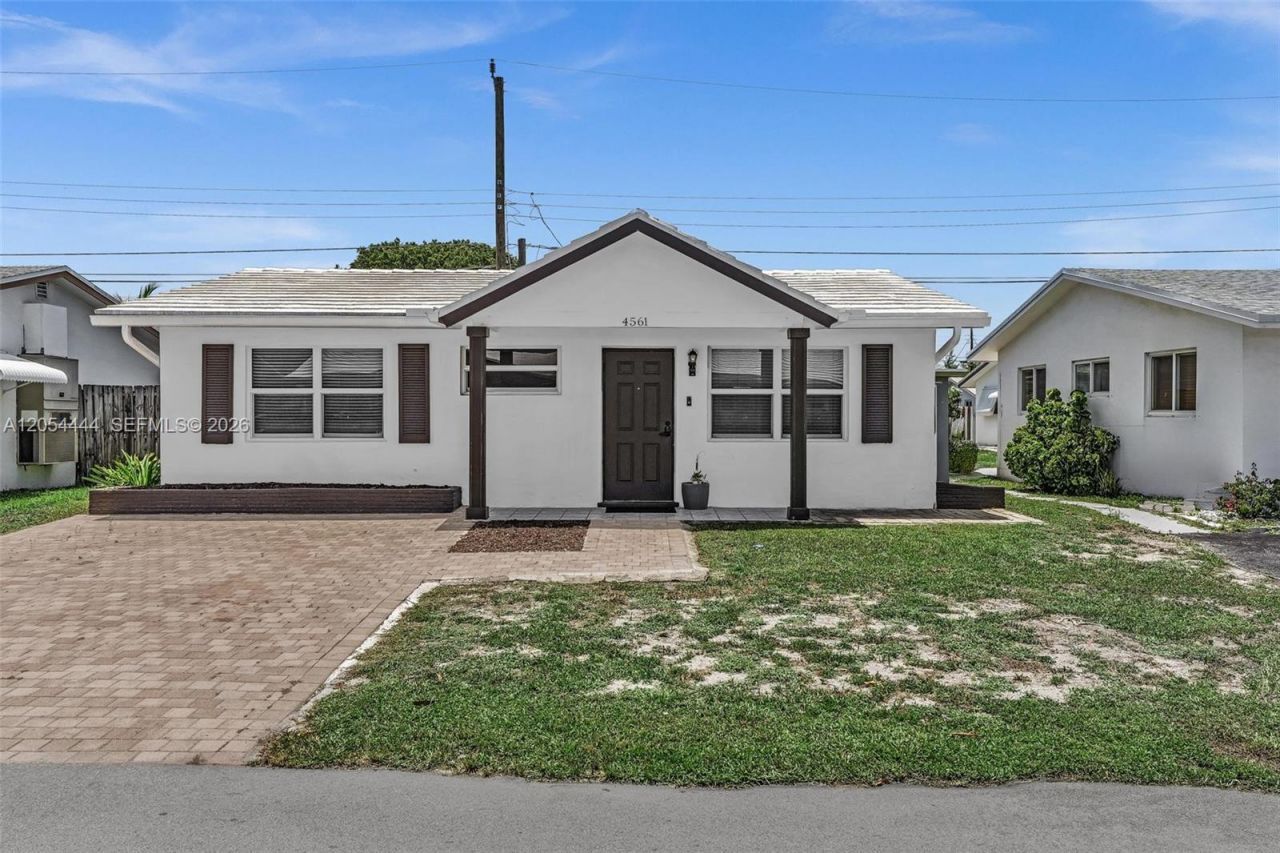 4561 NW 16th Ter, Tamarac, FL 33309 Photo