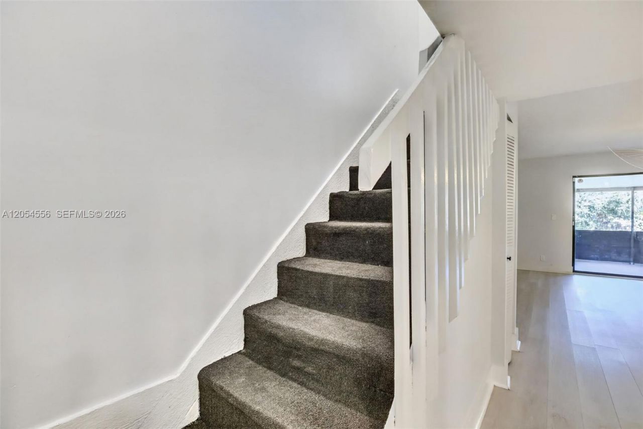 4070 Sierra Ter, Sunrise, FL 33351 Photo