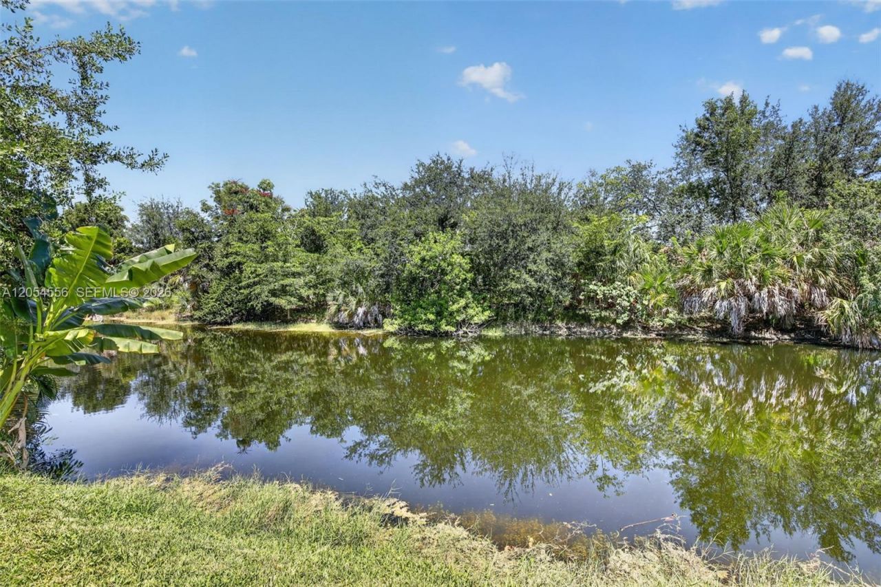 4070 Sierra Ter, Sunrise, FL 33351 Photo