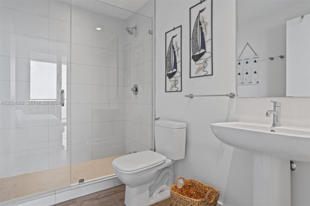 2900 NE 7th Ave , Unit 4205, Miami, FL 33137 Photo