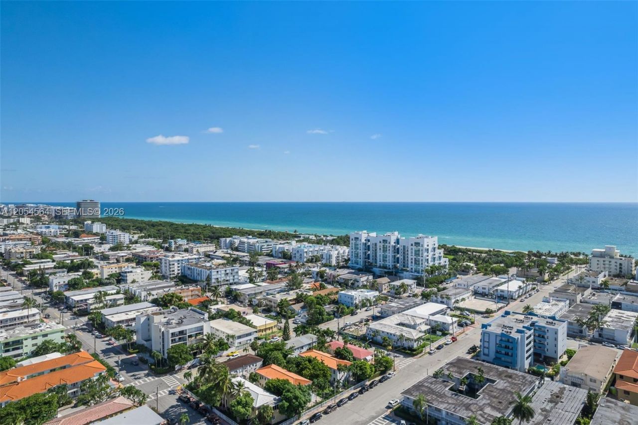 421 75th St, Unit 1, Miami Beach, FL 33141 Photo