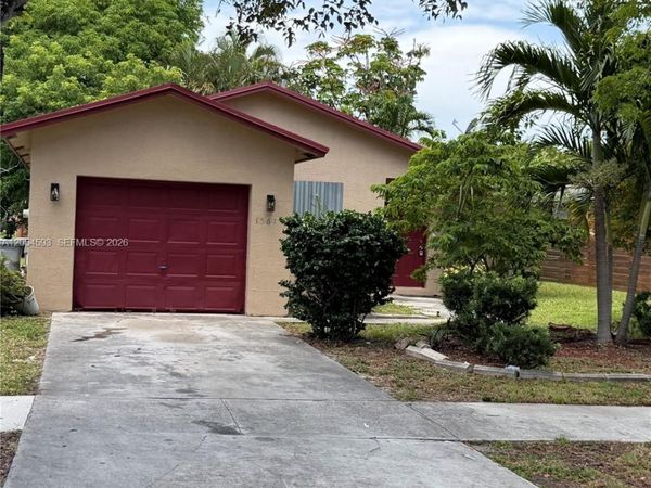 1561 NW 7th Ter , Pompano Beach, FL 33060