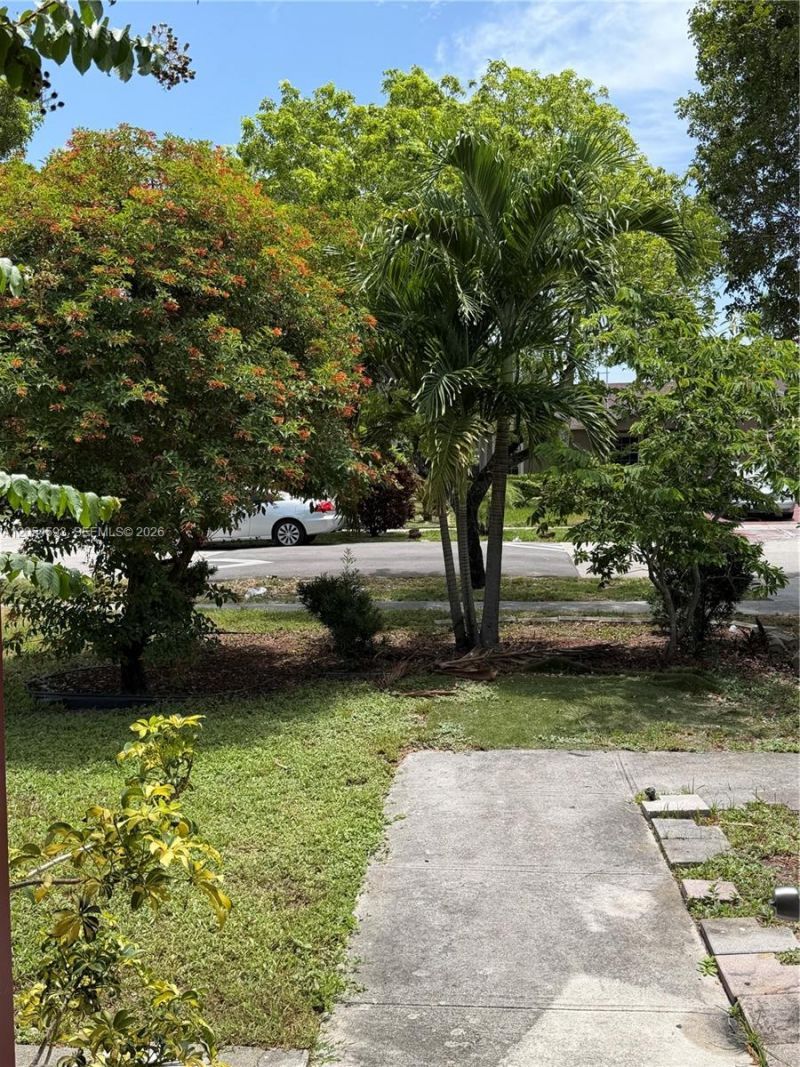 1561 NW 7th Ter , Pompano Beach, FL 33060 Photo