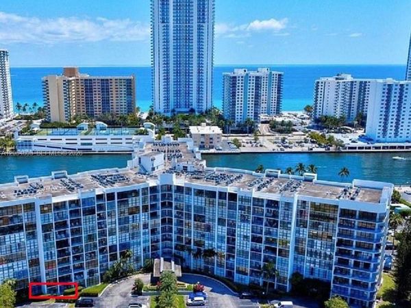 1000 Parkview Dr , Unit 107, Hallandale Beach, FL 33009
