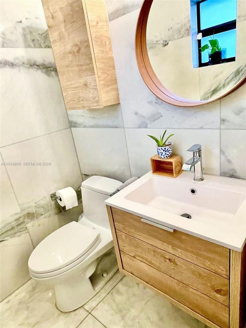 3538 SW 1st Ave , Unit 1, Miami, FL 33145 Photo