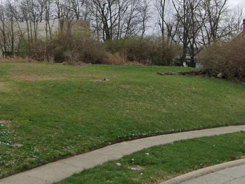 3235 Brater Avenue, Cincinnati, OH 45211 Photo 1