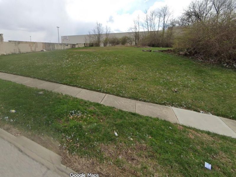 3235 Brater Avenue, Cincinnati, OH 45211 Photo 2