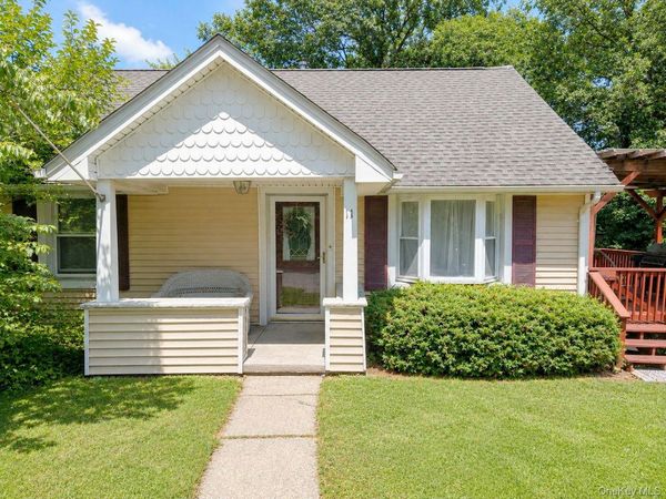 11 Garrison Road, Highland Falls, NY 10928