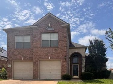 5517 Meadow Valley Drive, Fort Worth, TX 76123
