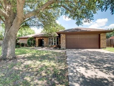 9928 Ivy Leaf Lane, Fort Worth, TX 76108