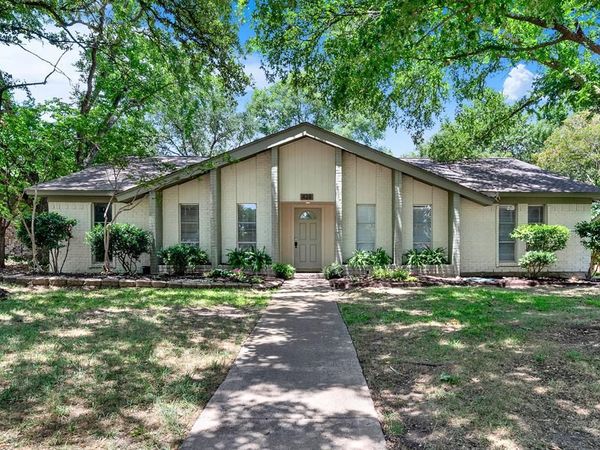 428 Shady Brook Drive , Richardson, TX 75080