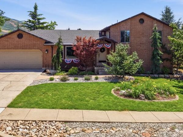 2718 E 1650 N, Layton, UT 84040
