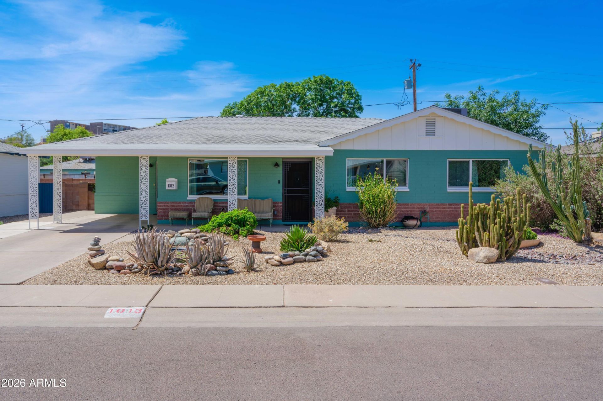 1013 E Diana Avenue, Phoenix, AZ 85020 Main Photo