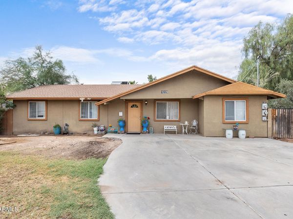 1229 E DEVONSHIRE Avenue, Phoenix, AZ 85014