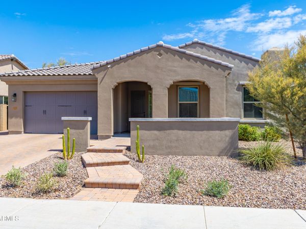 9416 W PARKSIDE Lane, Peoria, AZ 85383