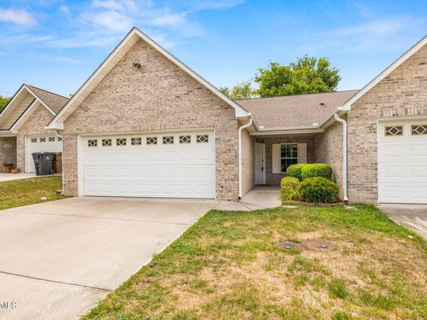 3373 Cummins Lane, Knoxville, TN 37921