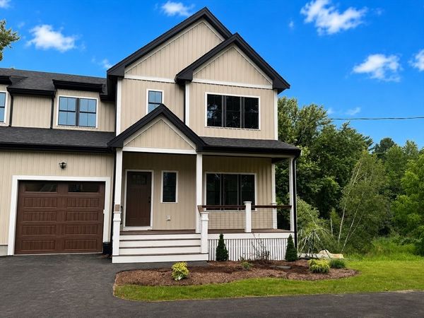 86 High Street, Unit 2, Carver, MA 02330